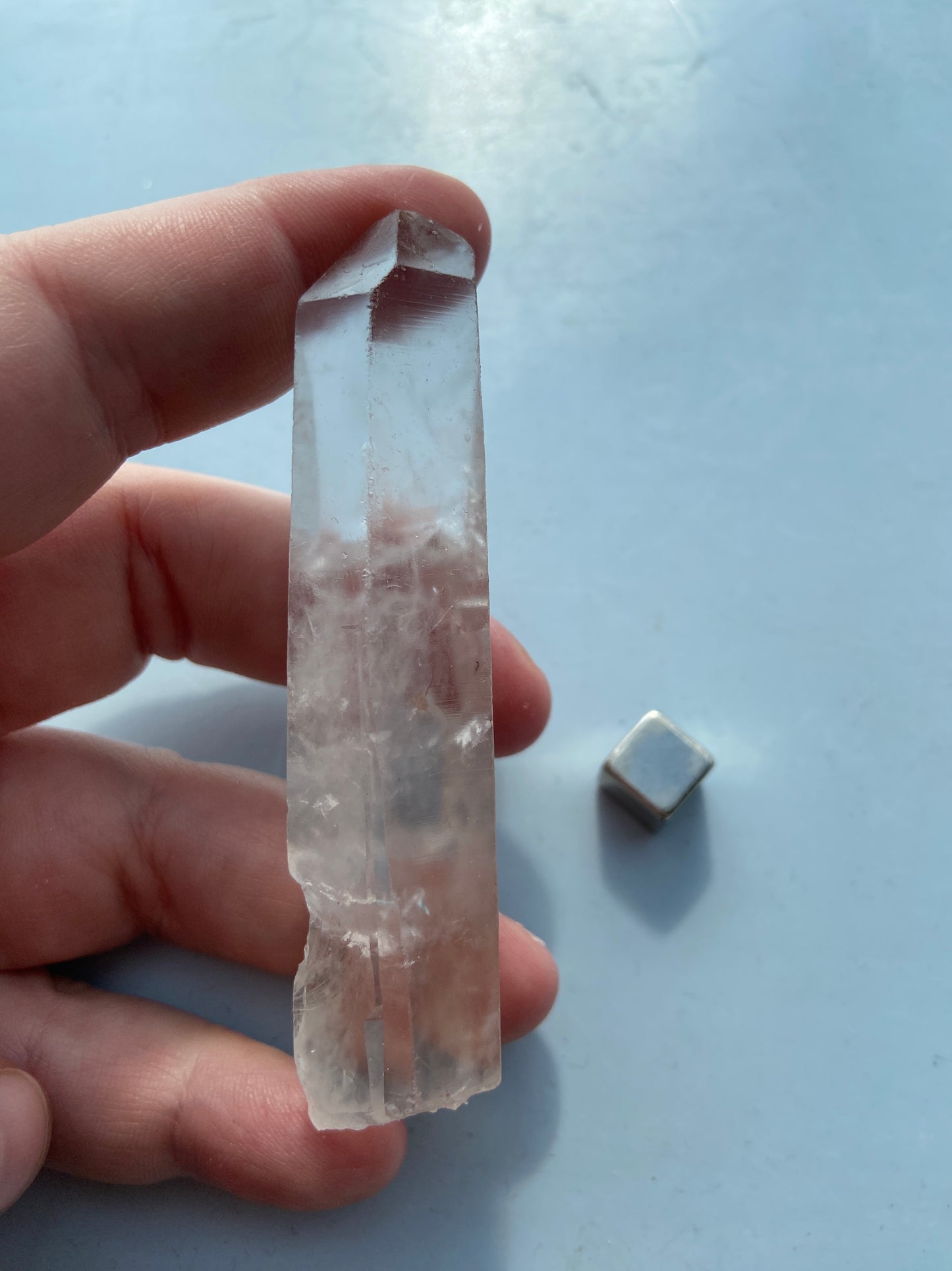 Lemurien Kvarts – åbner for engleforbindelse og høj vibration.