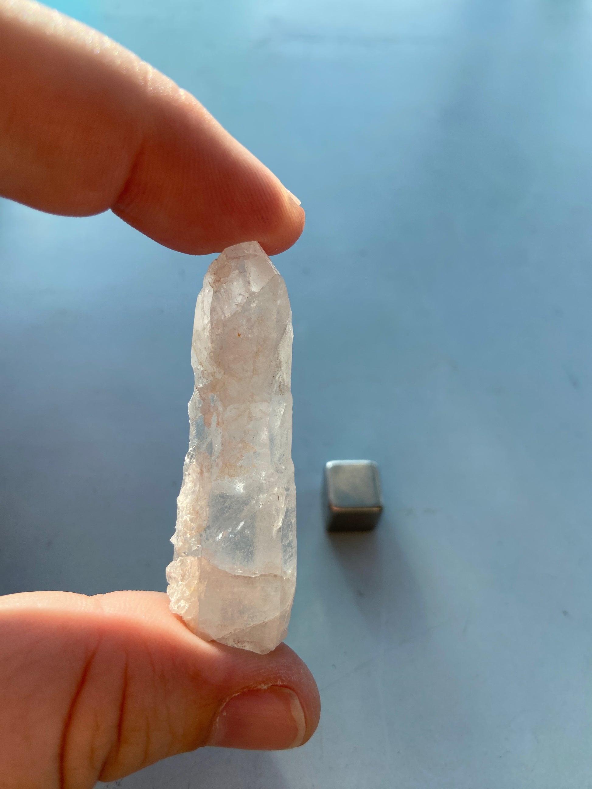 Lemurien Kvarts – bringer lys-koder og støtter spirituel opvågning.