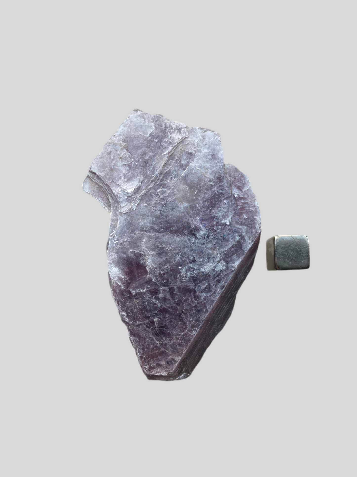 Mica healingsten – aktiverer tredje øje og styrker intuition og klarere bevidsthed.