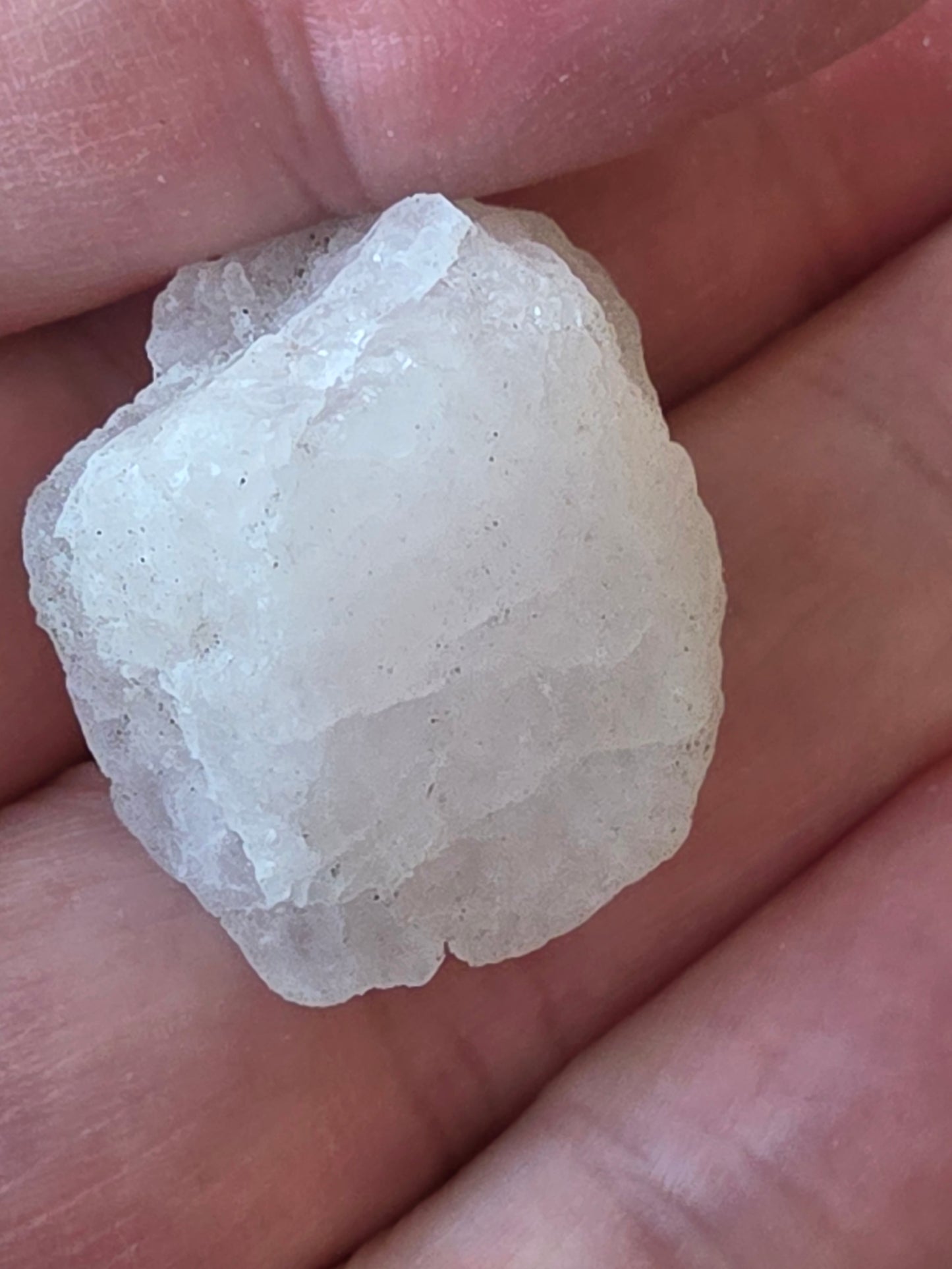 Morganite – støtter følelsesmæssig healing og dyb selvkærlighed.