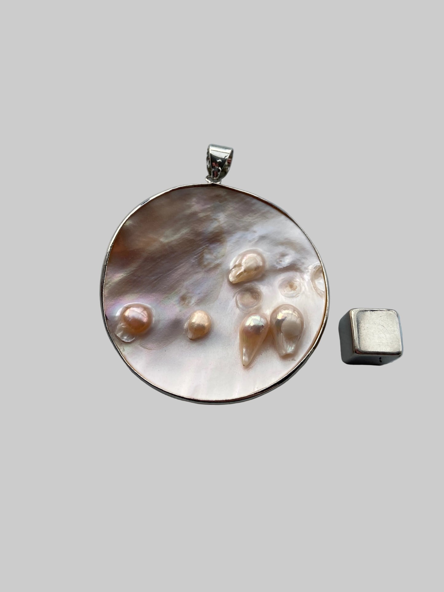 Perlemor – styrker selvværd, selvomsorg og indre tryghed.