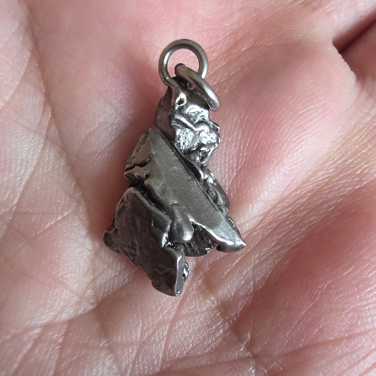 Meteorit Muonionalusta vedhæng