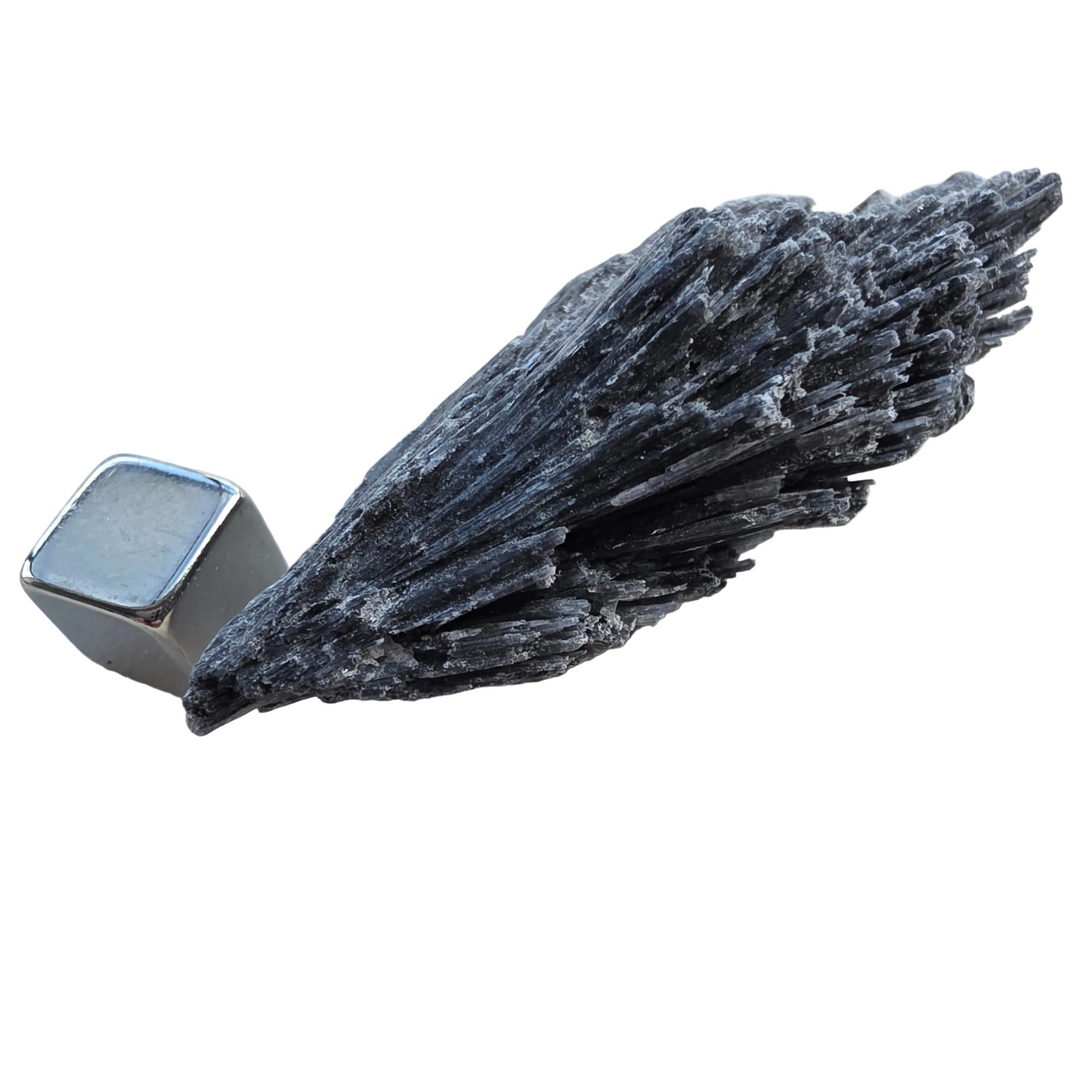 Cyanit sort