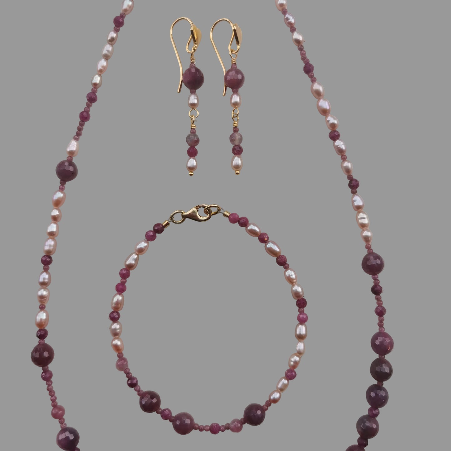 Smykkesæt m/halskæde, armbånd og øreringe