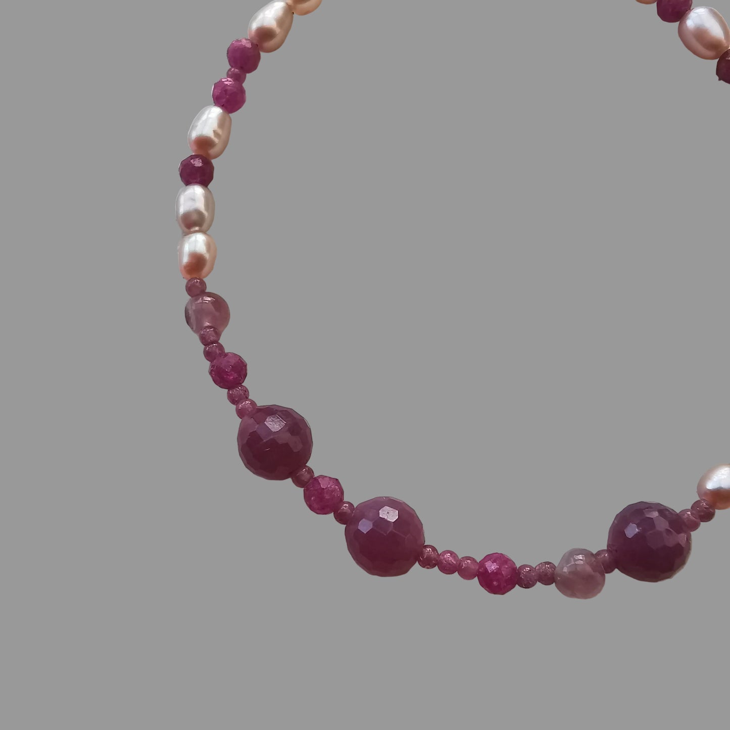 Smykkesæt m/halskæde, armbånd og øreringe