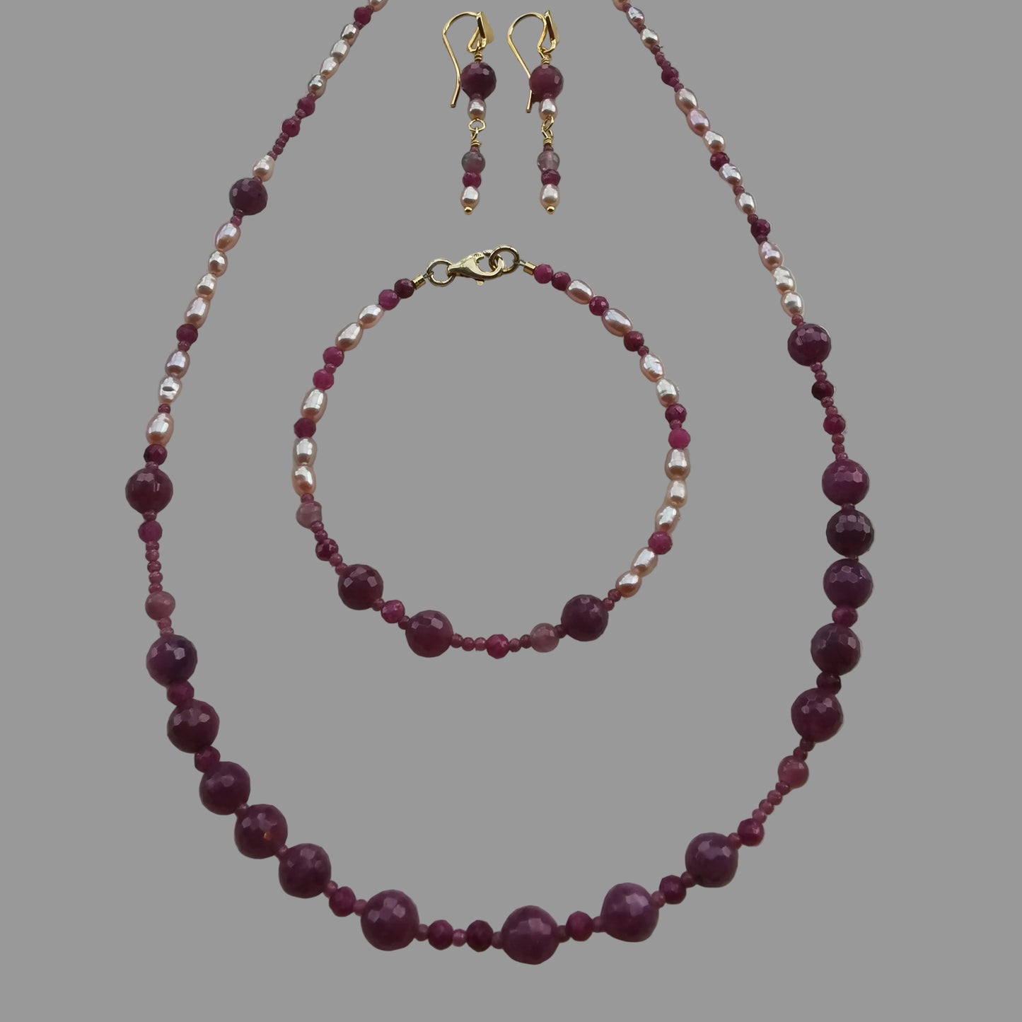 Smykkesæt m/halskæde, armbånd og øreringe