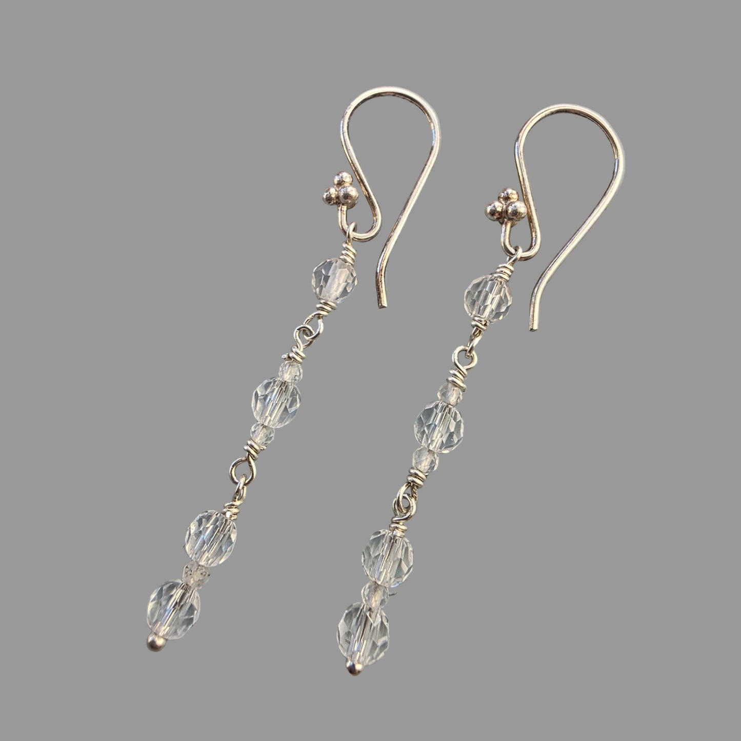 Smykkesæt m/halskæde og øreringe