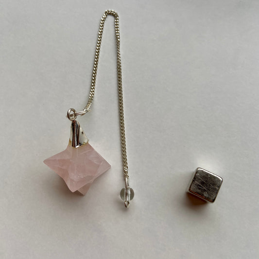 Rosakvarts merkaba pendul med blid kærlig energi.