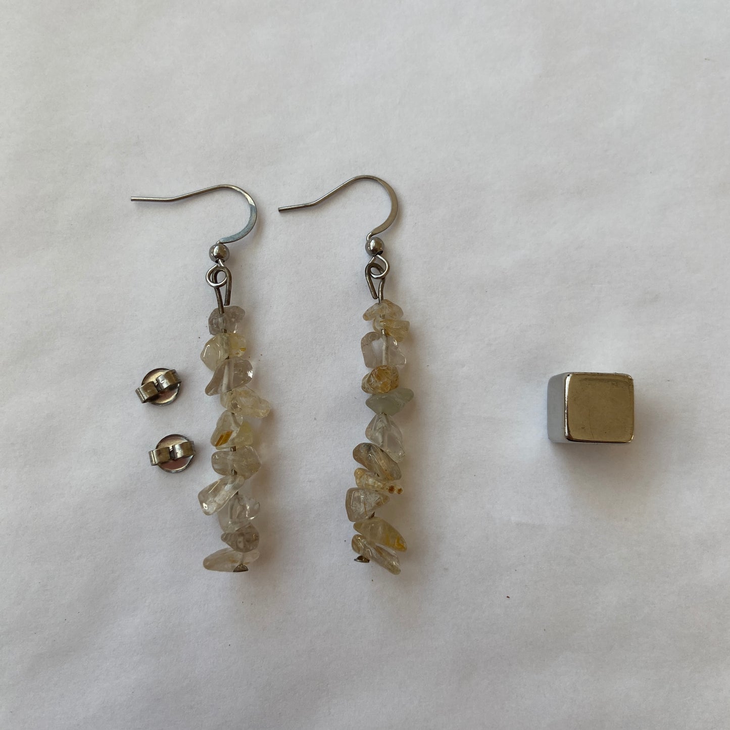 Rutilkvarts – også kaldet englehårskvarts, bringer lys, klarhed og spirituel indsigt