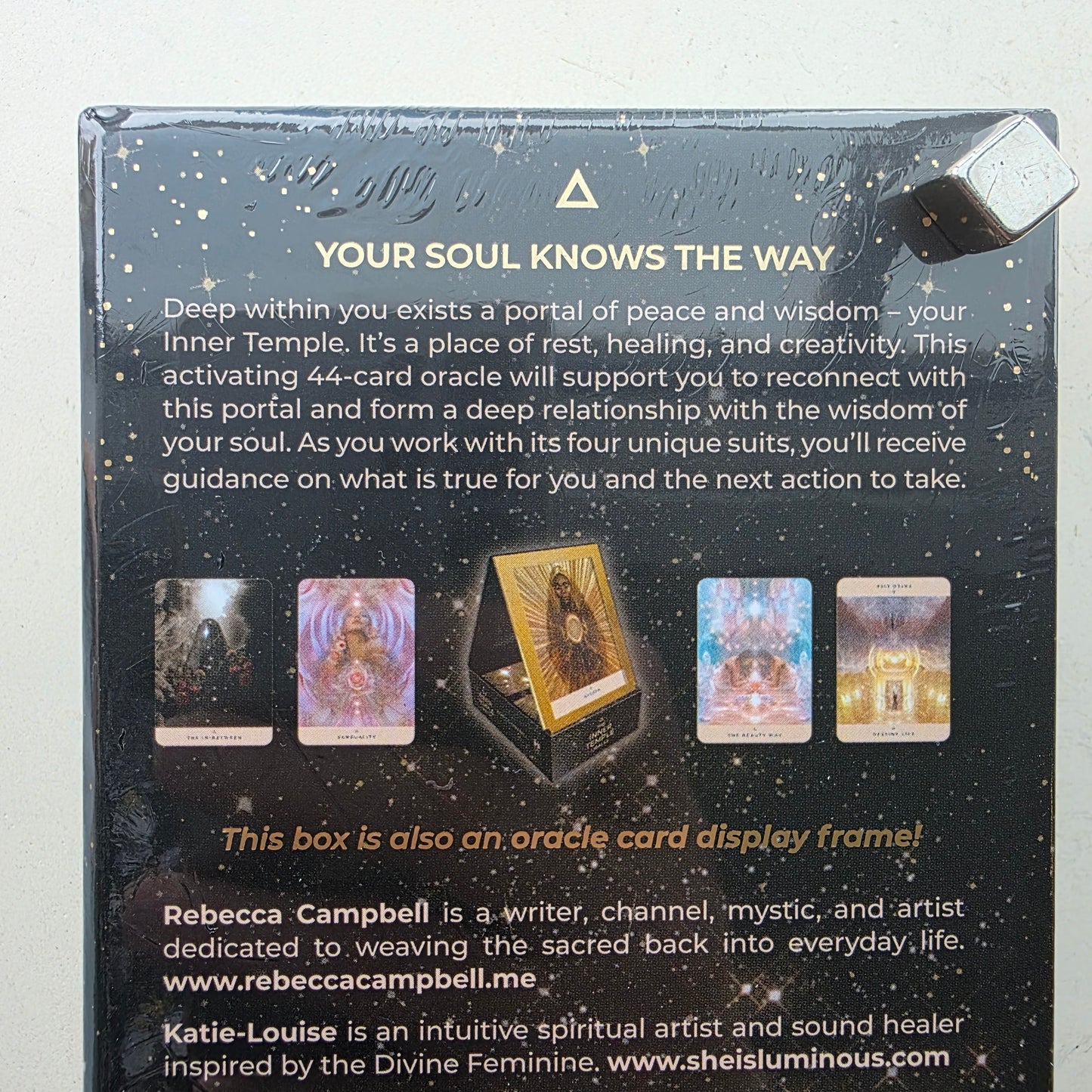 The Inner Temple Oracle guidebook – spirituel vejledning af Rebecca Campbell