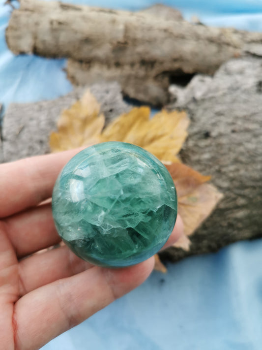 Flourite ball