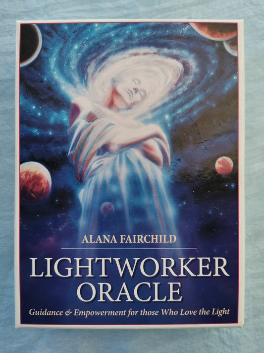 Lightworker Oracle - Guidance &amp; Empowerment for those Who Love the Light