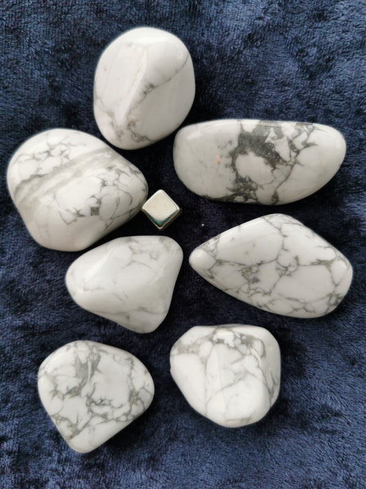 Howlit White Jumbo stone