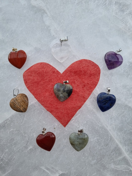 Heart pendant chakra set