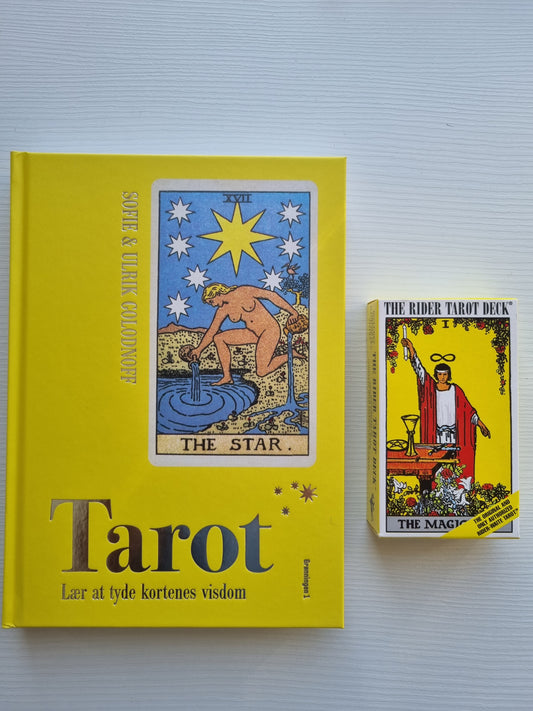 Tarot Textbook and card set