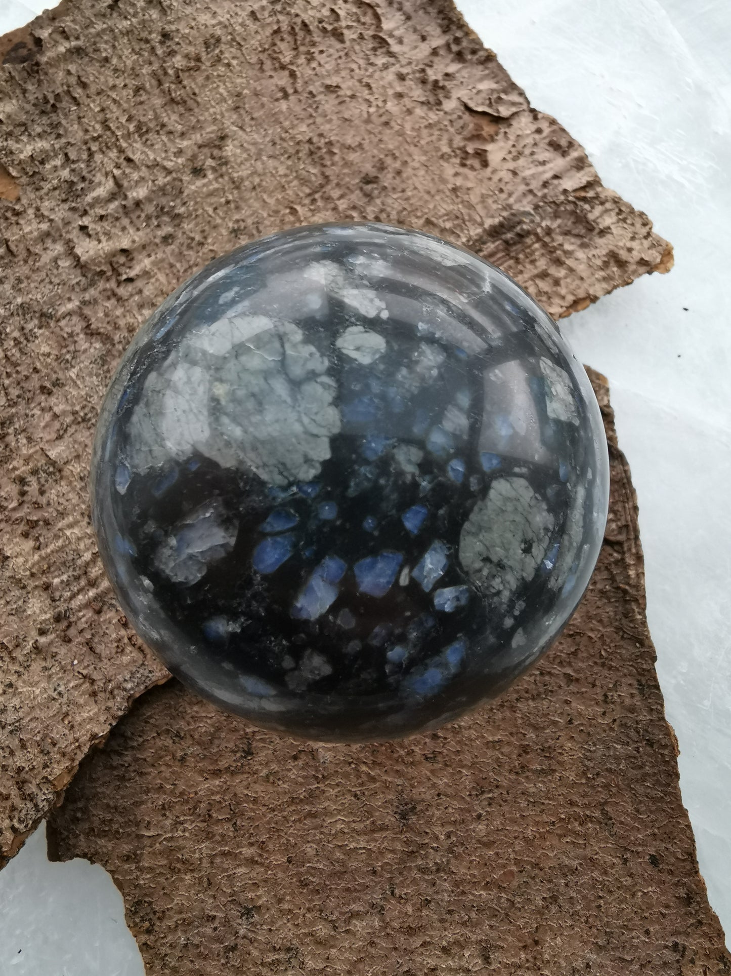Llanoite Sphere