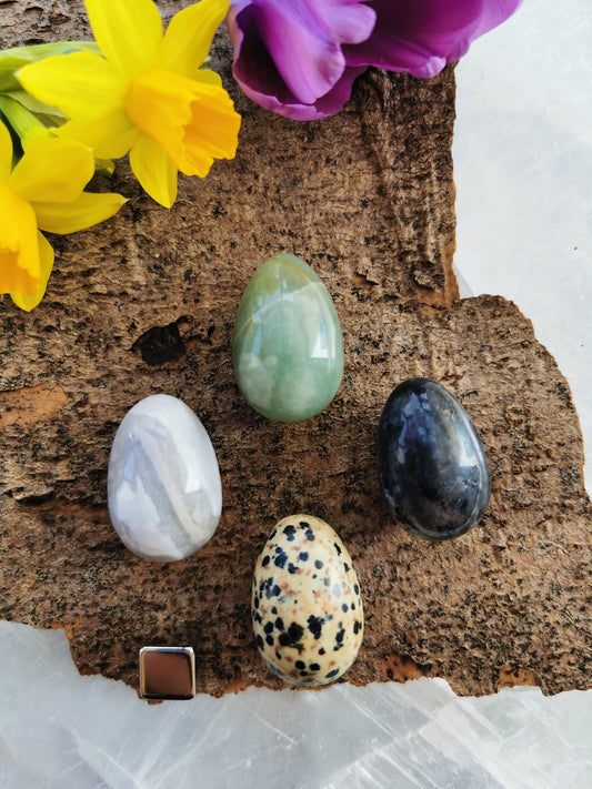 Eggs -4 pcs (Aventurine, Agate, Larvikite, Dalmatians)