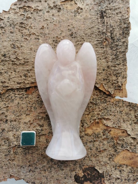 Rose quartz angel - height 7.5 cm