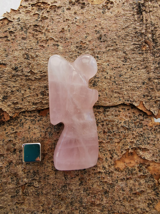 Rose quartz angel - height 6 cm