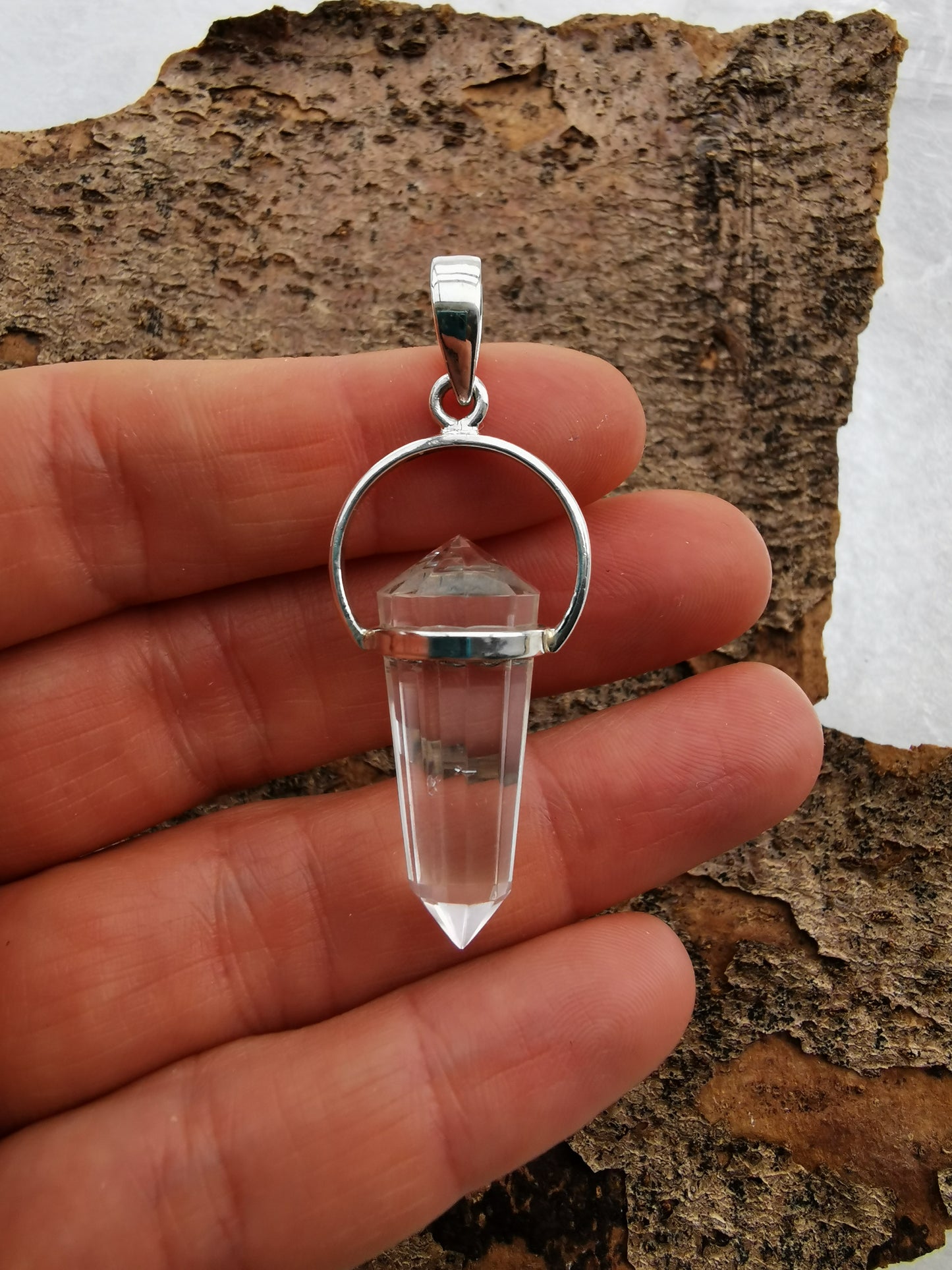Rock crystal pendant with aquamarine crystal