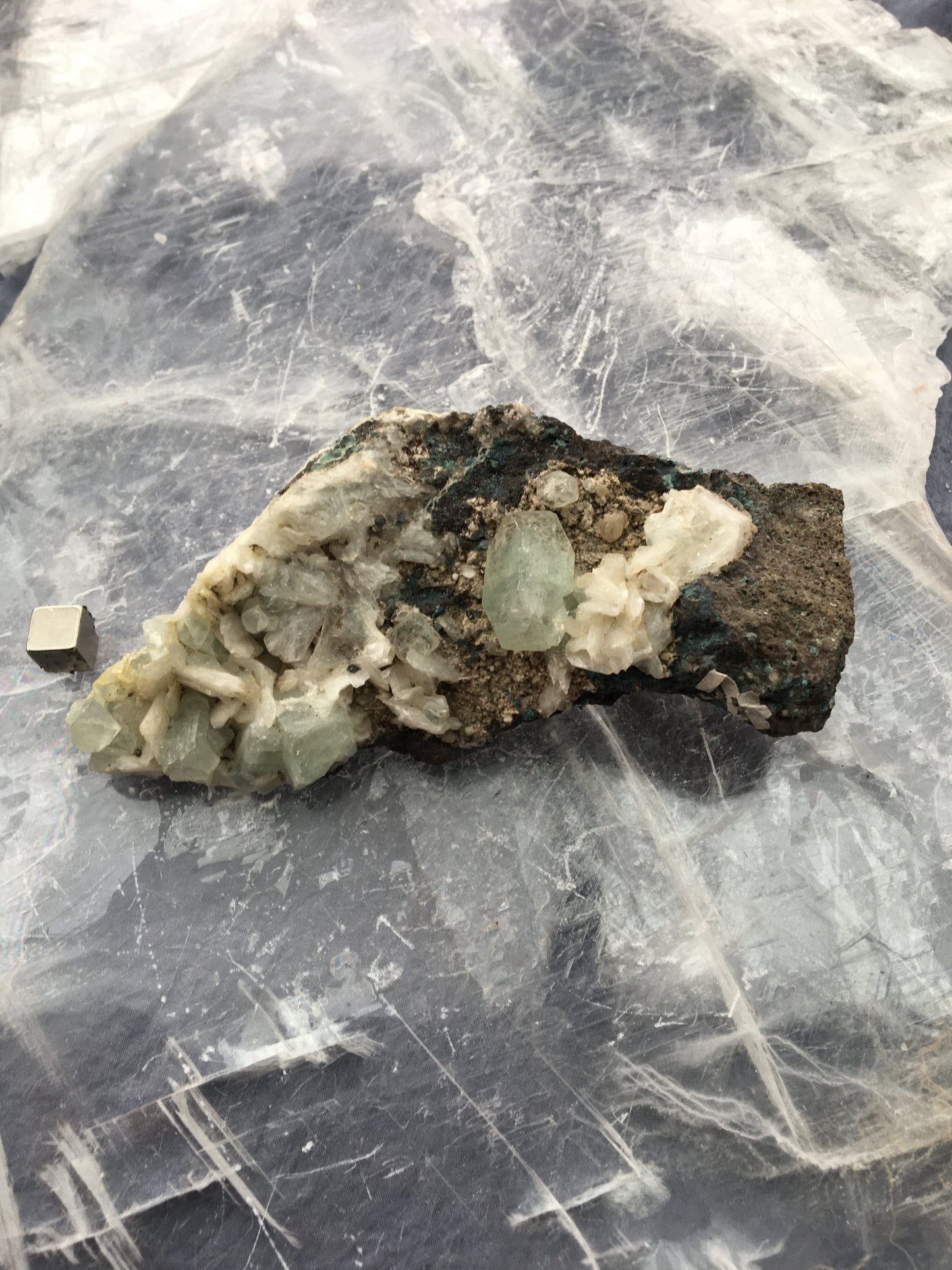 Zeolite with Apophyllite Green